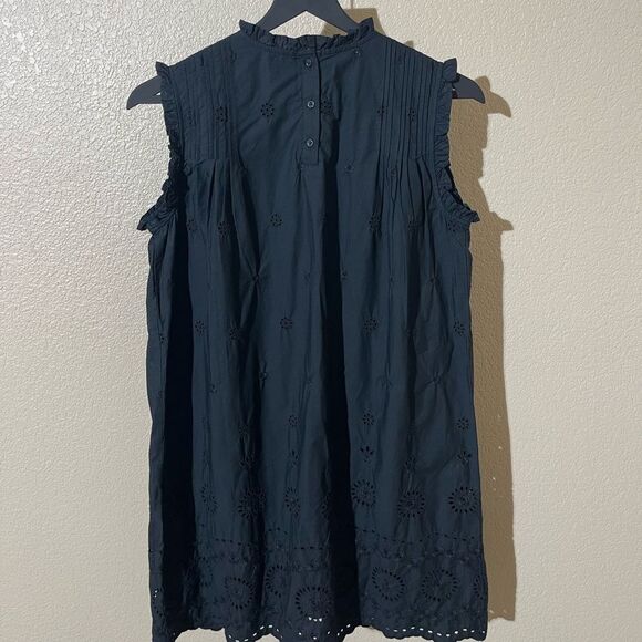 Sold  - Picture 2 of 5